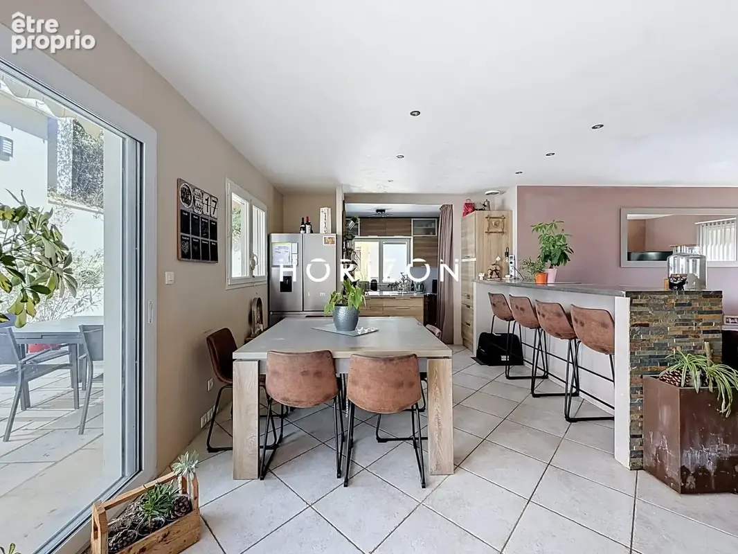 Maison 7 pièces 230 m² à vendre à Chatillon-Sur-Chalaronne (01400) - photo 9