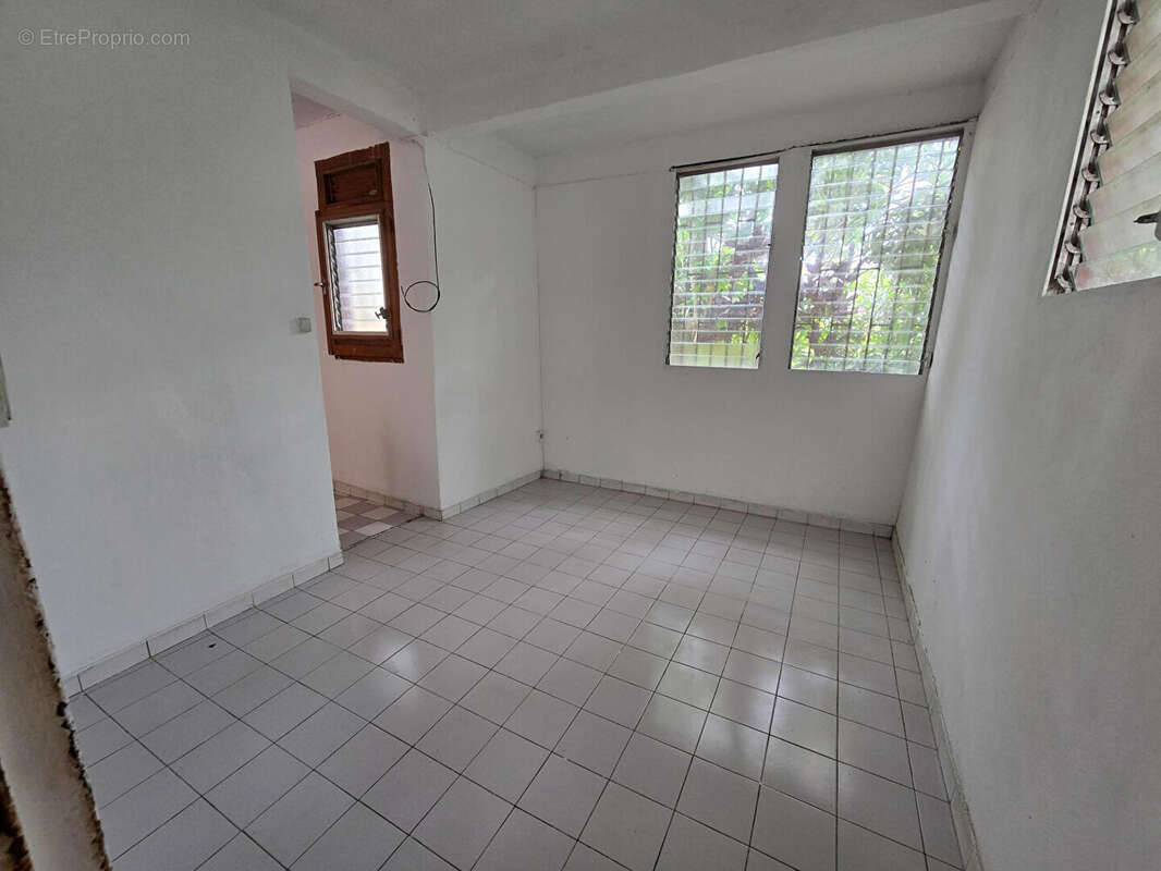 Maison à FORT-DE-FRANCE