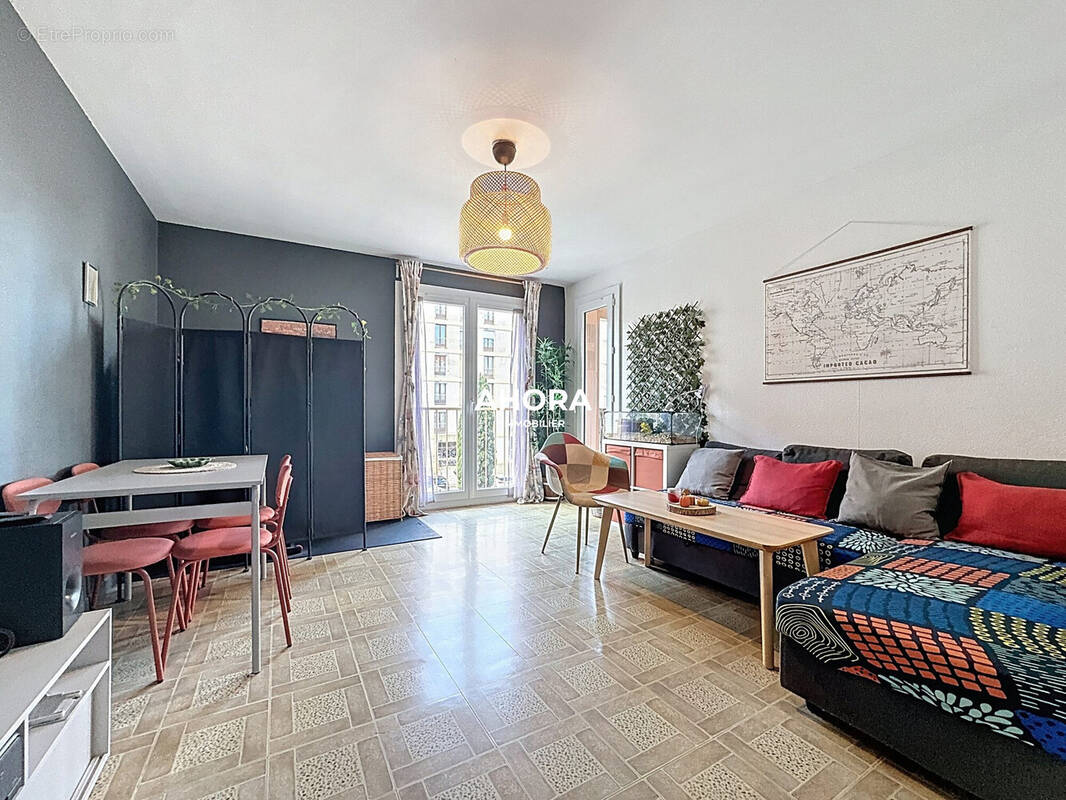 Appartement à MARSEILLE-10E