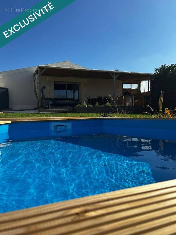 Photo 1 - Maison à LA RONDE