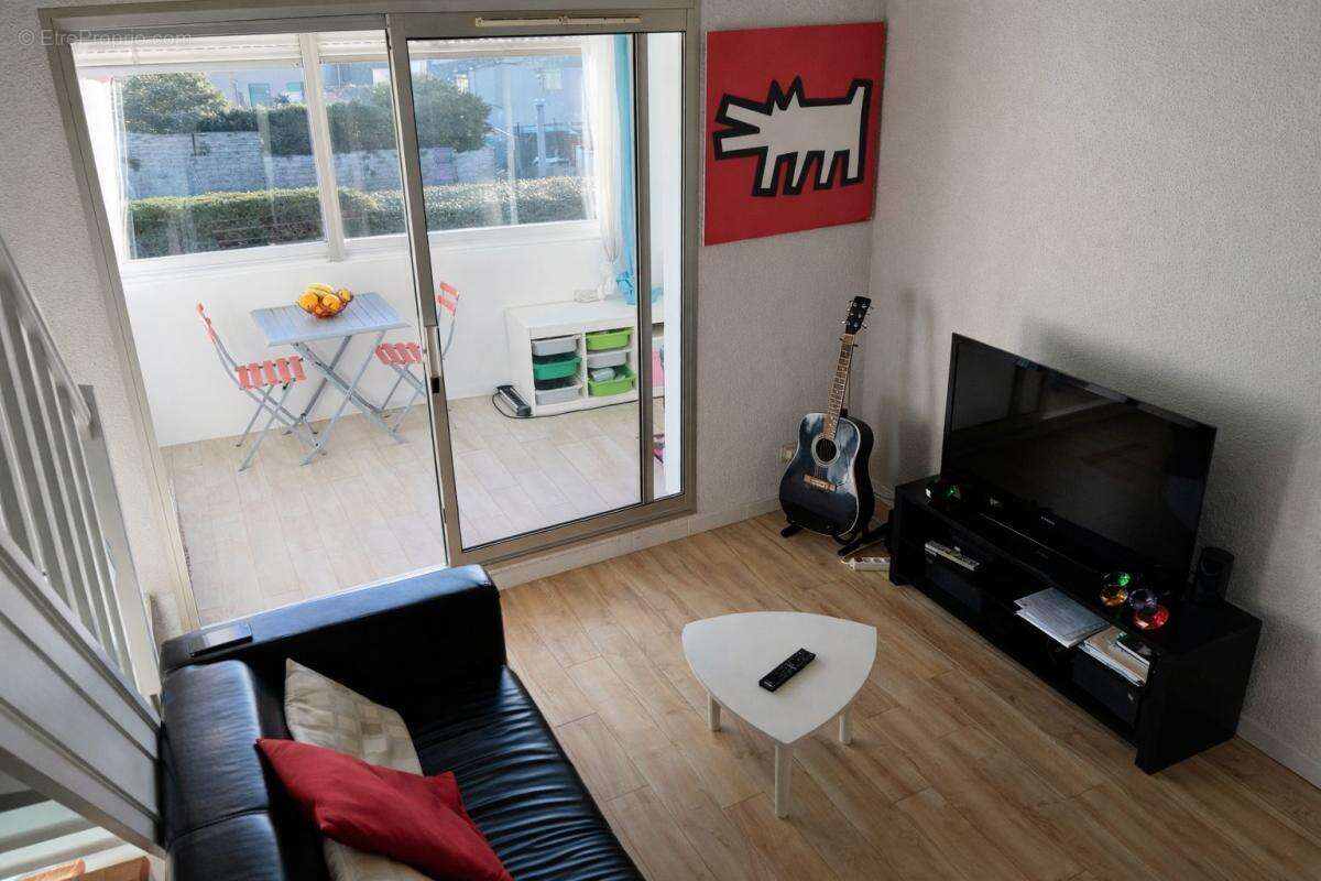 Appartement à SIX-FOURS-LES-PLAGES