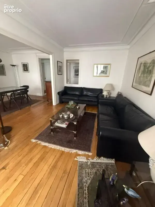 T3 - place saint-ferdinand - 67,55 m² - photo 2