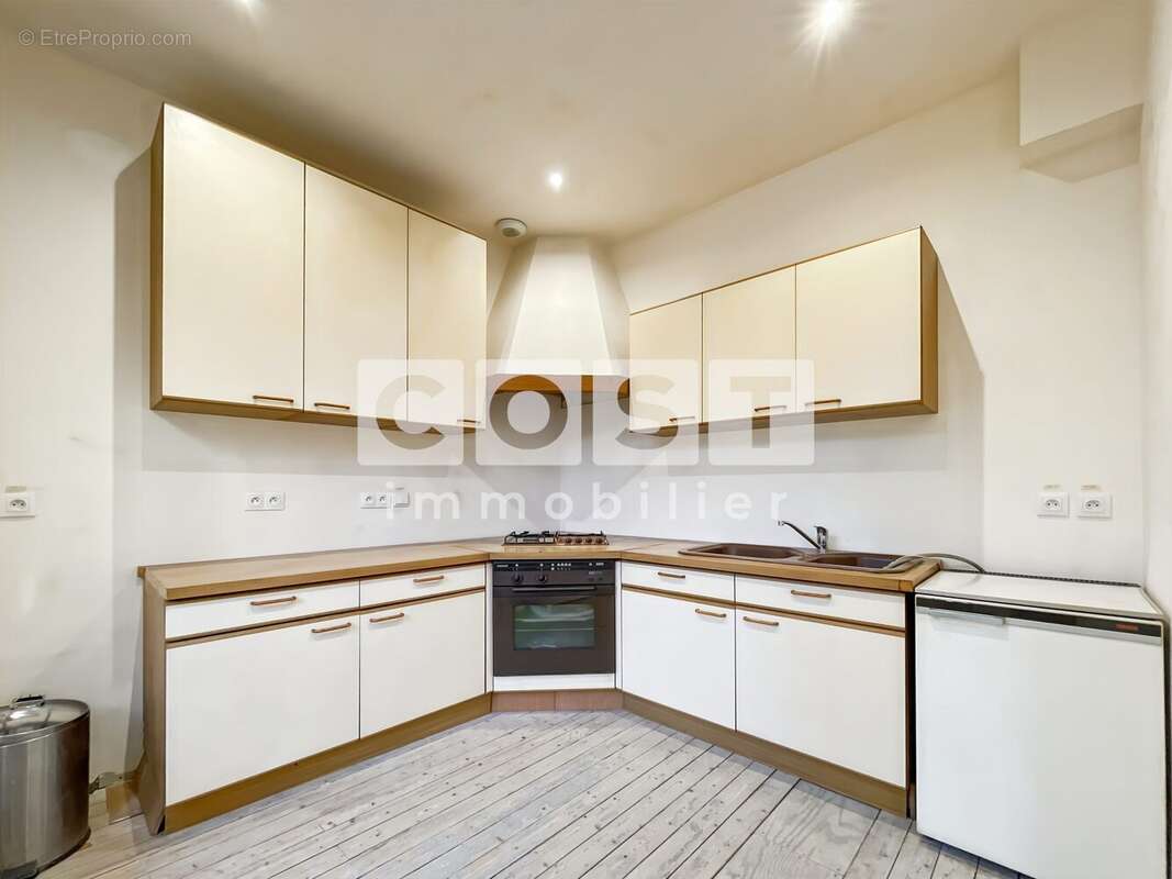 Maison à ASNIERES-SUR-SEINE