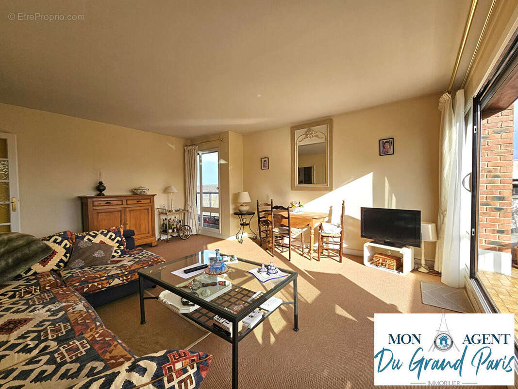 Appartement à JOUY-EN-JOSAS