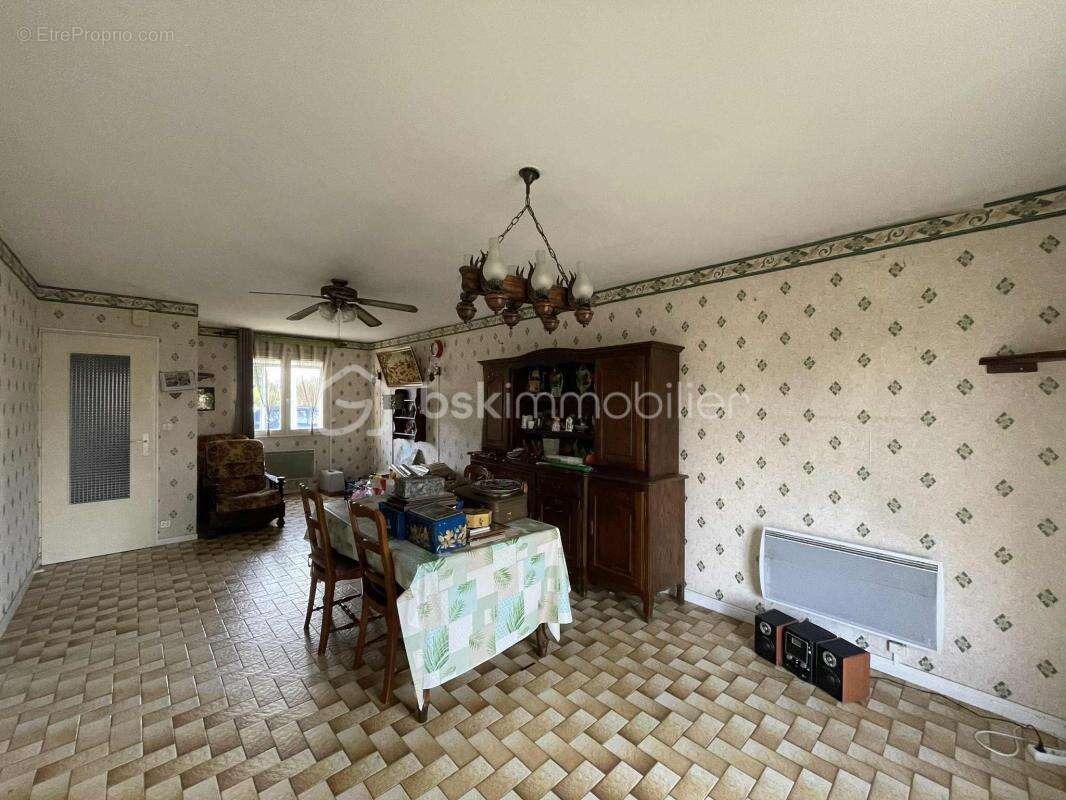 Maison à VILLIERS-EN-LIEU