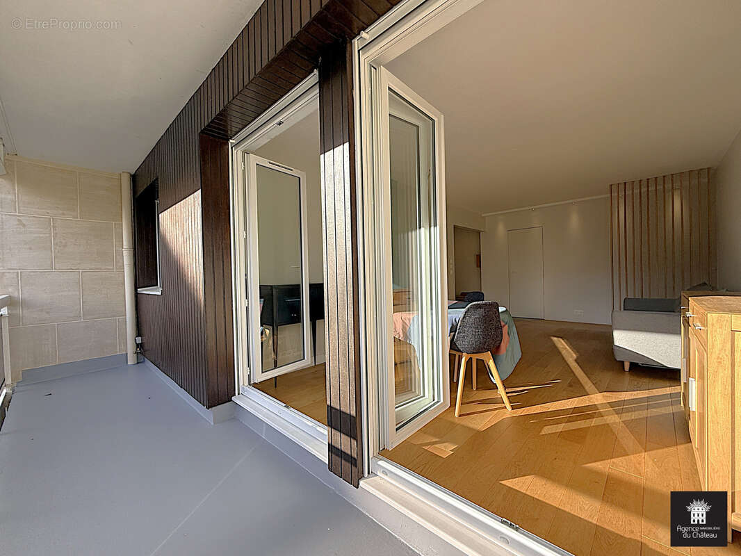 Appartement à VERSAILLES