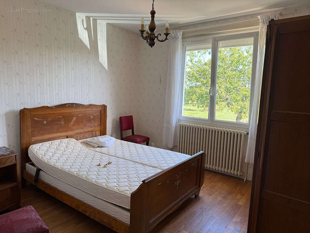 Maison à VOUNEUIL-SOUS-BIARD