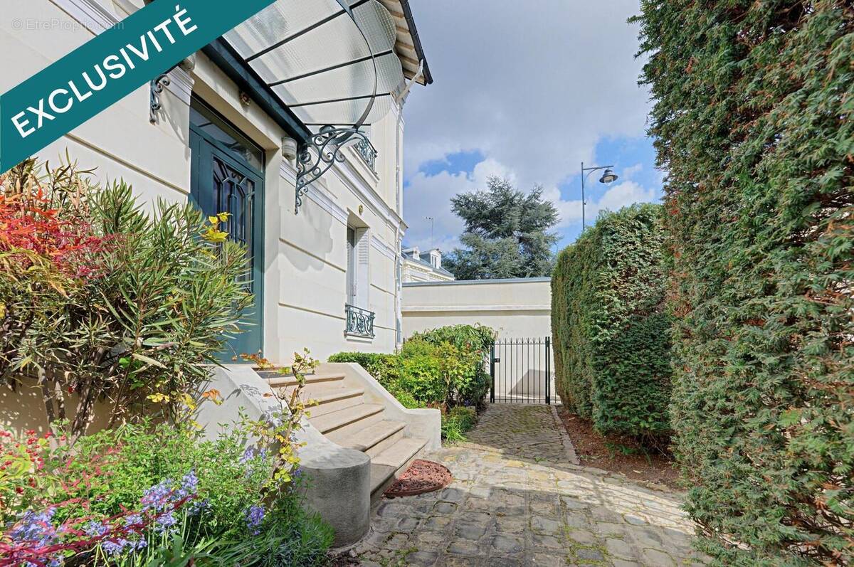 Photo 1 - Maison à MAISONS-ALFORT