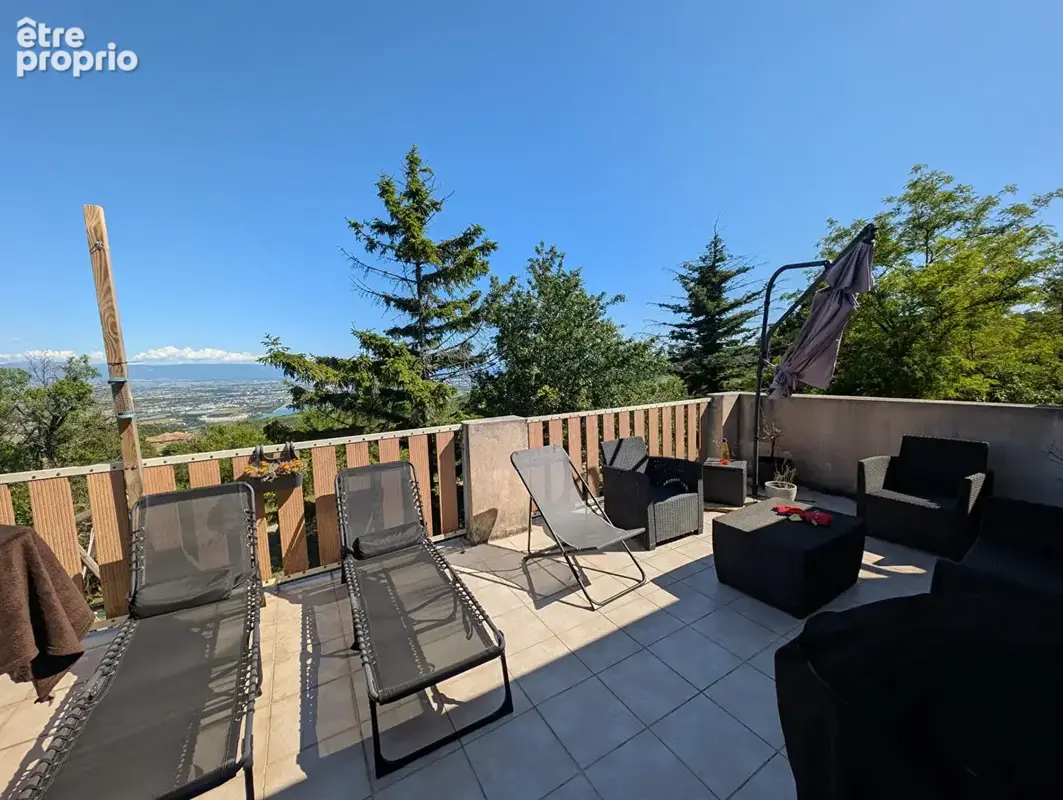 Maison de 138 m² avec studio indépendant, vue dégagée et grand terrain de 1000 m² - photo 13
