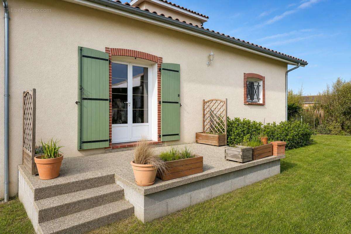 Maison à CASTELSARRASIN