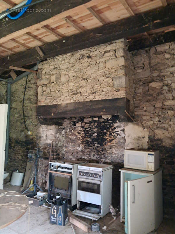 Maison à BENAYES