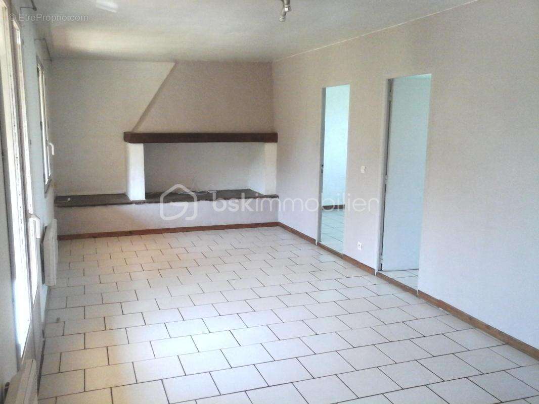 Appartement à CEYRAS