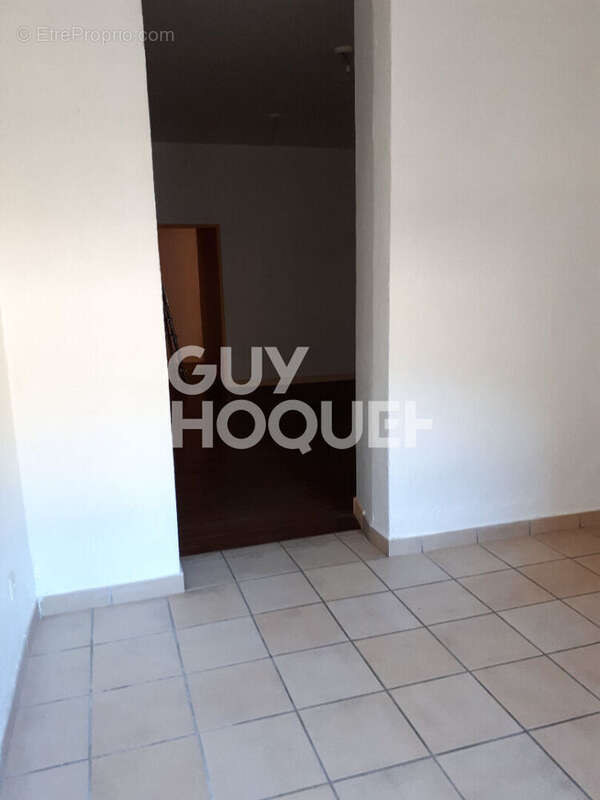 Appartement à VALS-LES-BAINS