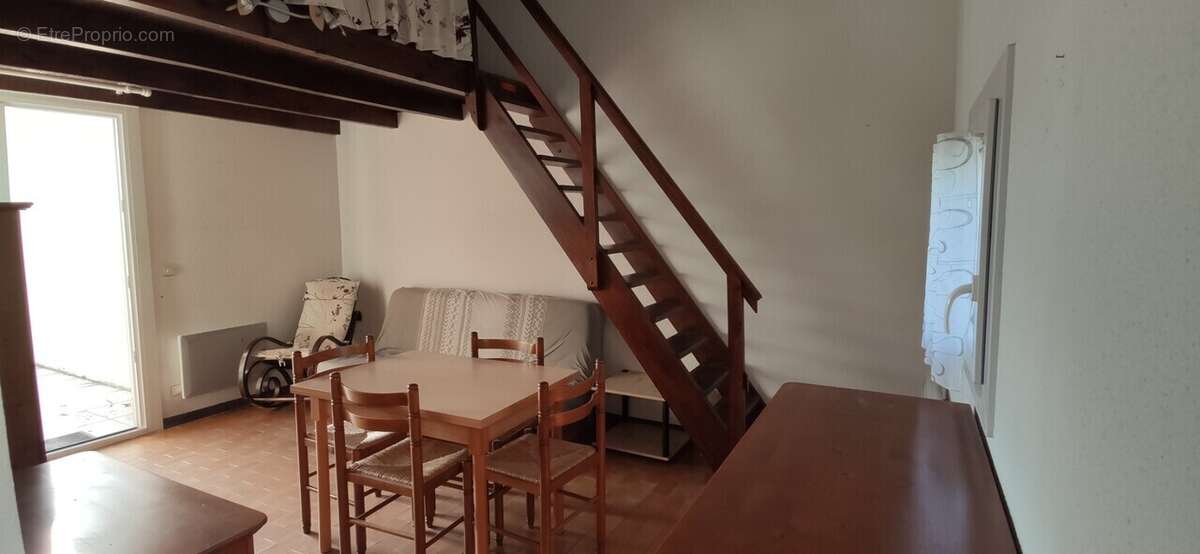 Maison à SAINT-CYPRIEN