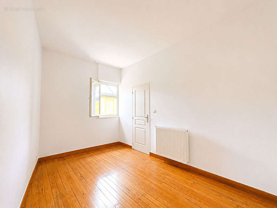 TOULOUSE - Jean Jaurès / Place Belfort - Lumineux T2 de 46.51 m² avec ascenseur et cave - photo 8