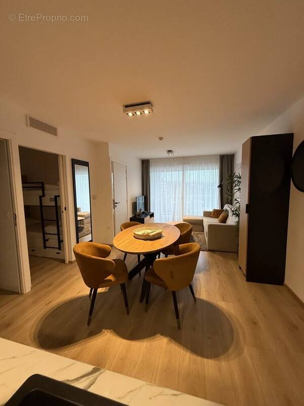 Appartement à CAMIERS