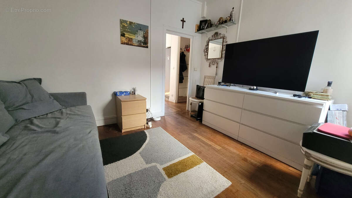 Appartement à NOGENT-SUR-MARNE