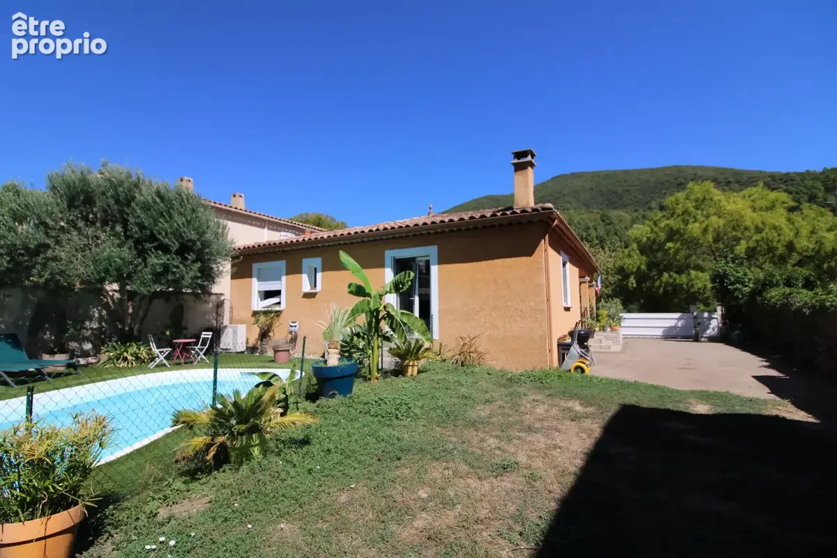 Villa 3 chambres + un garage. - photo 2