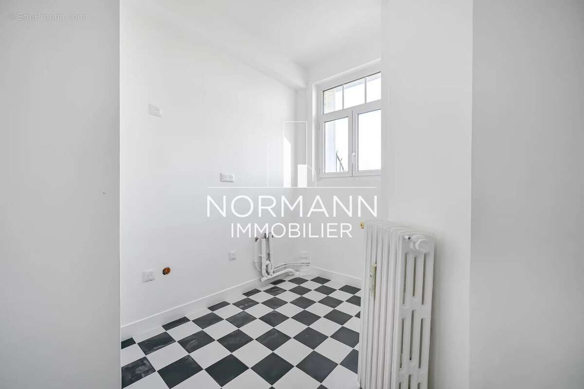 Appartement à PUTEAUX