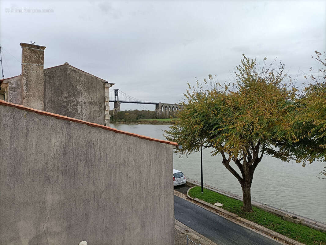 Appartement à TONNAY-CHARENTE