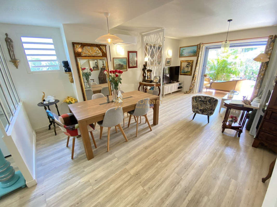 Appartement à SAINT-MARTIN