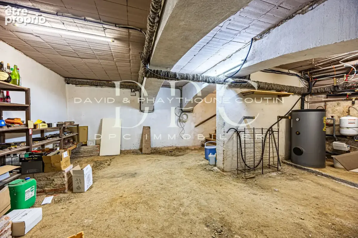 Maison de maitre t6/7 240 m2 5 chambres cave piscine garage dependances terrain 690m2 - photo 20
