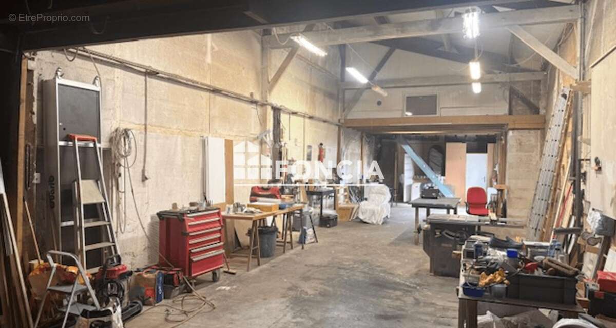 Commerce à MALAKOFF