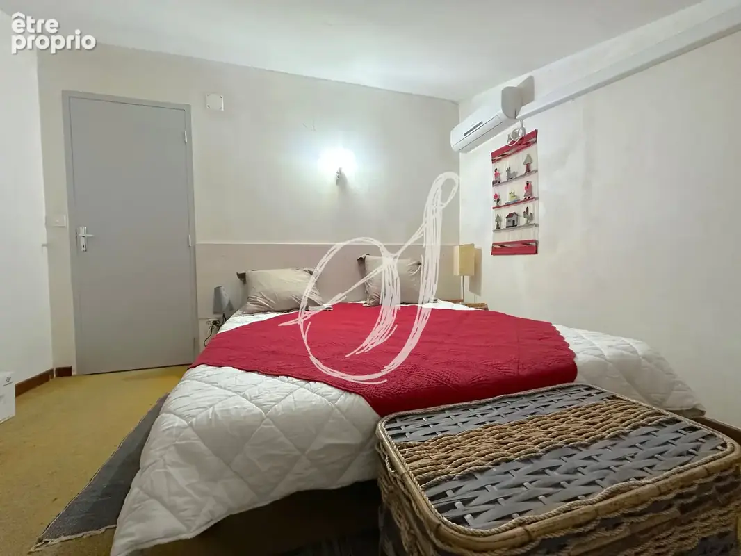 Villa de type 6, 5 chambres avec sous-sol & piscine à Saint Georges d'Orques - photo 19