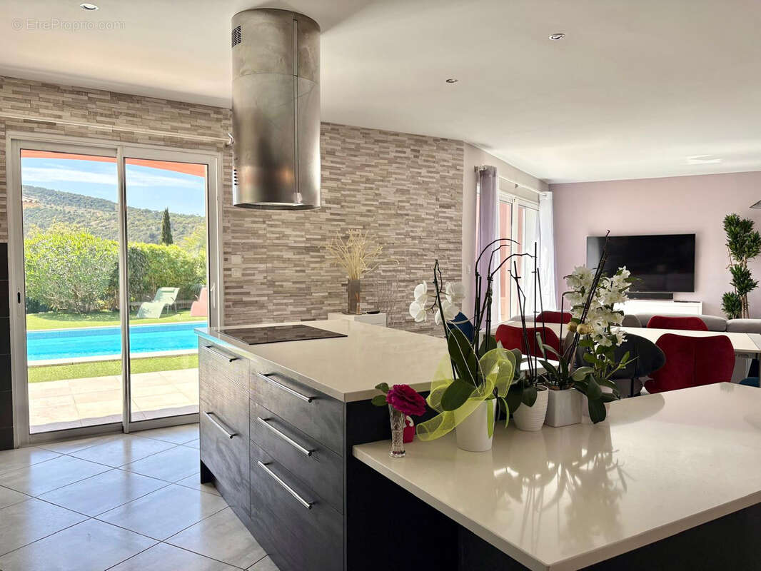 Maison à FREJUS