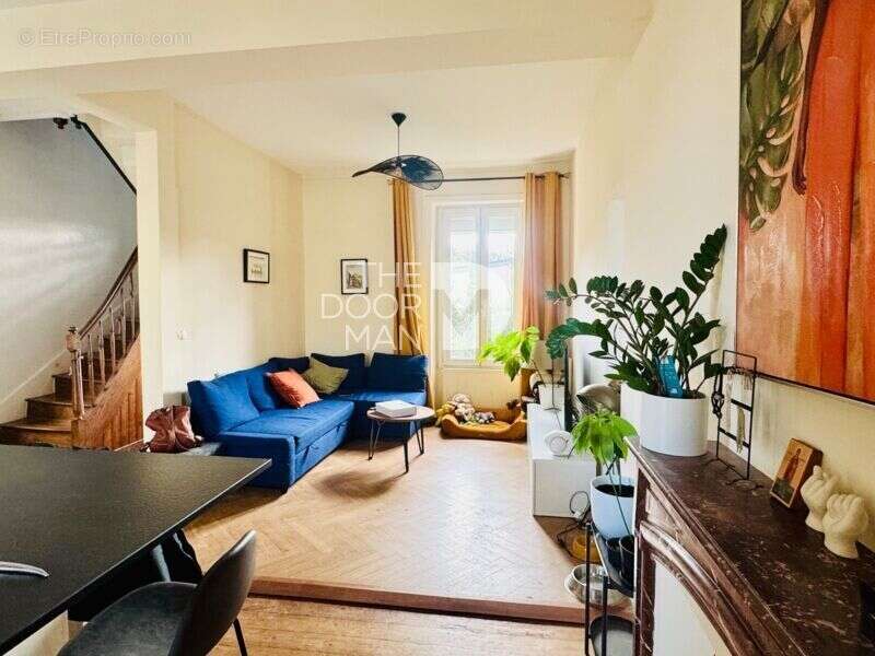 Maison 53000 - photo 4