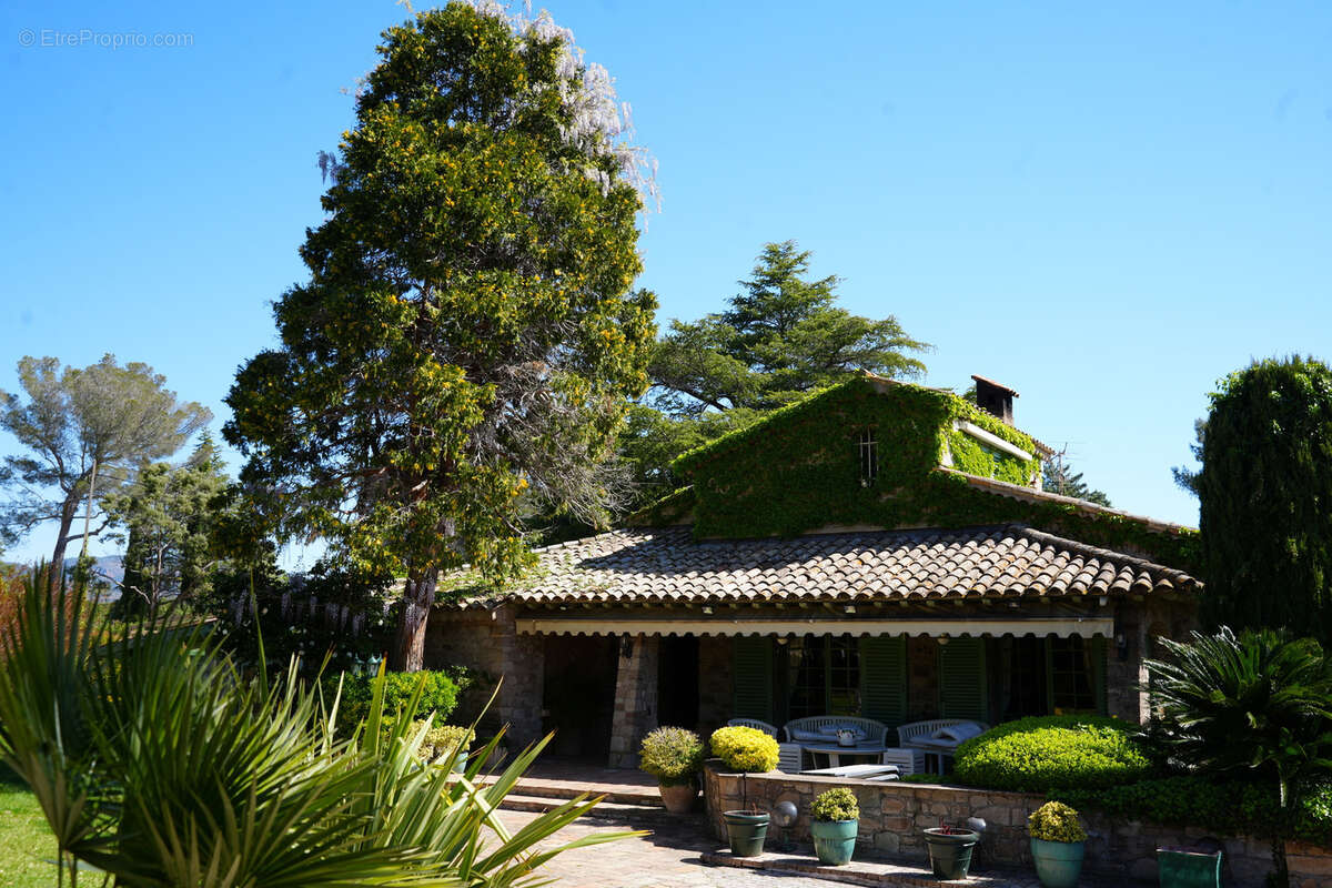 Maison à SAINT-RAPHAEL