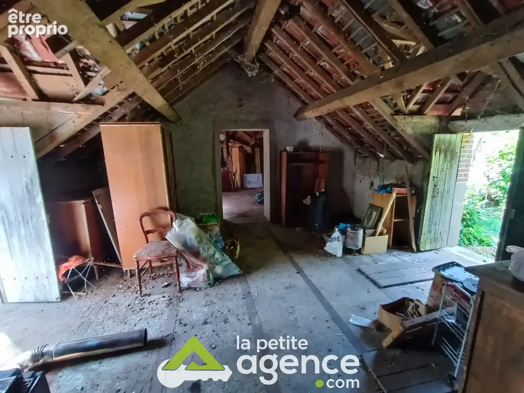 Longère sur terrain de plus d'1 hectare - photo 12