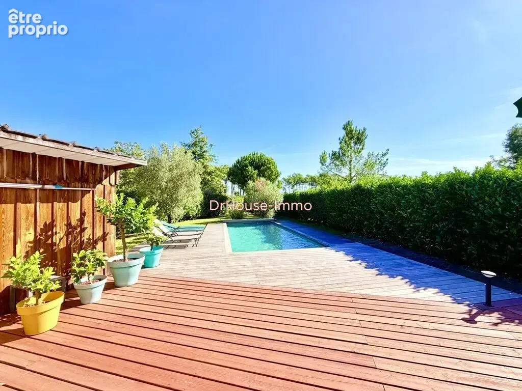 Photo Maison à Andernos-Les-Bains au prix de 639 000€