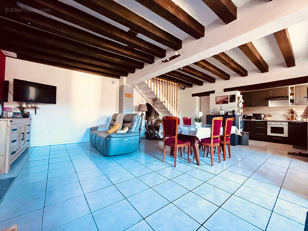 Maison à VILLERS-COTTERETS