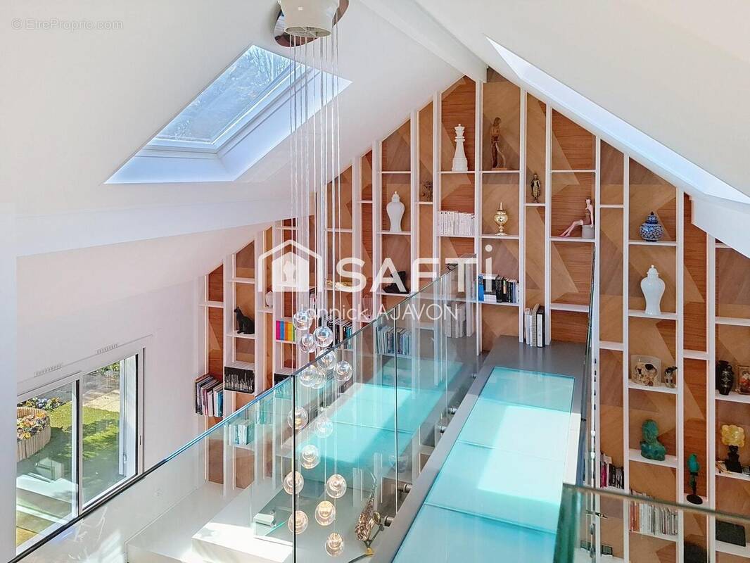 Photo 1 - Maison à NOISY-LE-GRAND