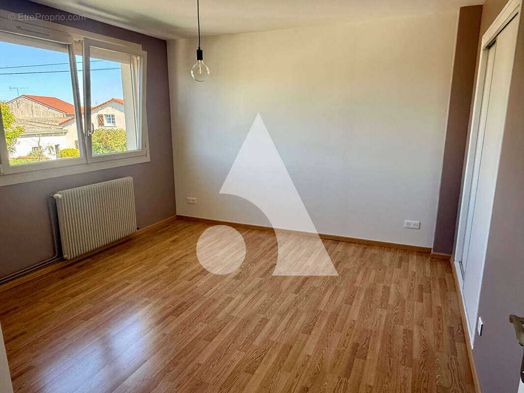 Maison à CONTRISSON