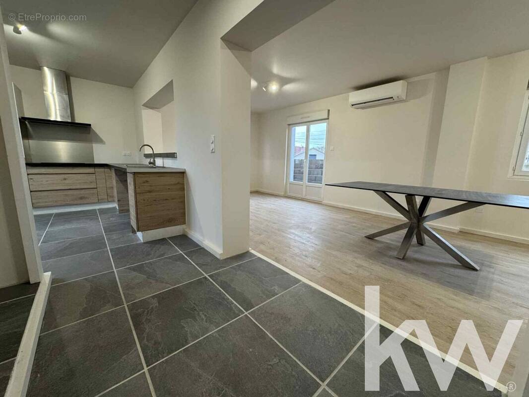 Maison à PONT-DU-CHATEAU