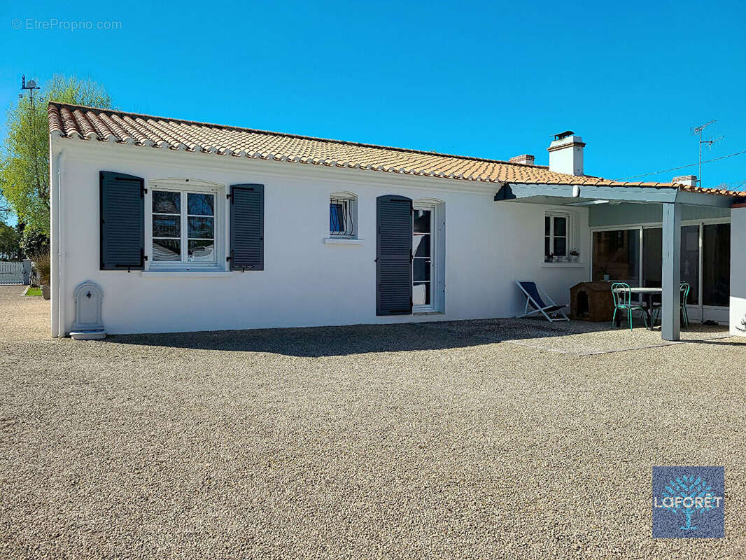 Maison à NOTRE-DAME-DE-RIEZ