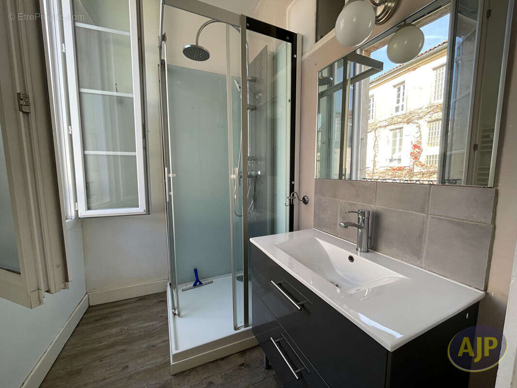 Maison à TAILLEBOURG