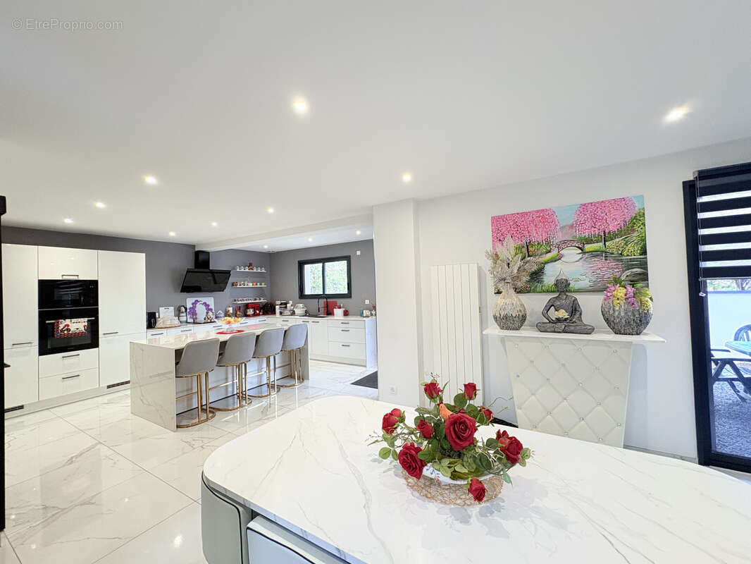 Maison à BALLAN-MIRE