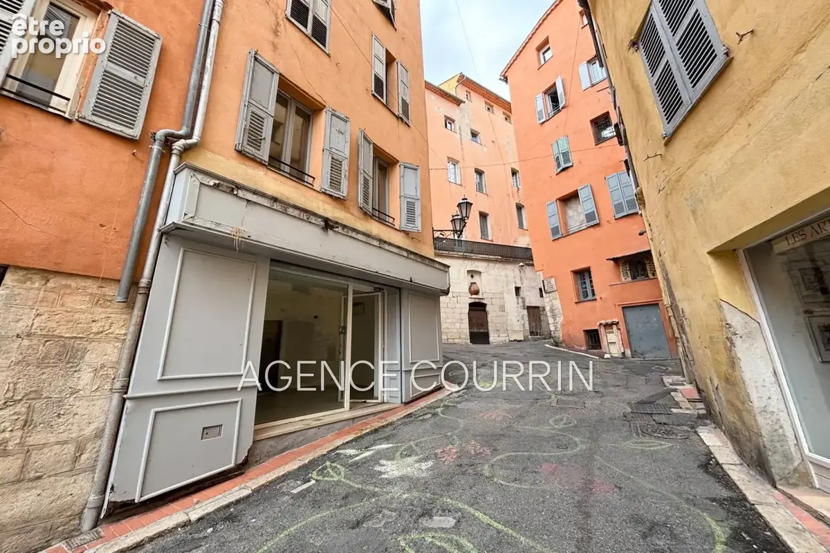 Commerce 40 m² à vendre à Grasse (06130) - photo 2