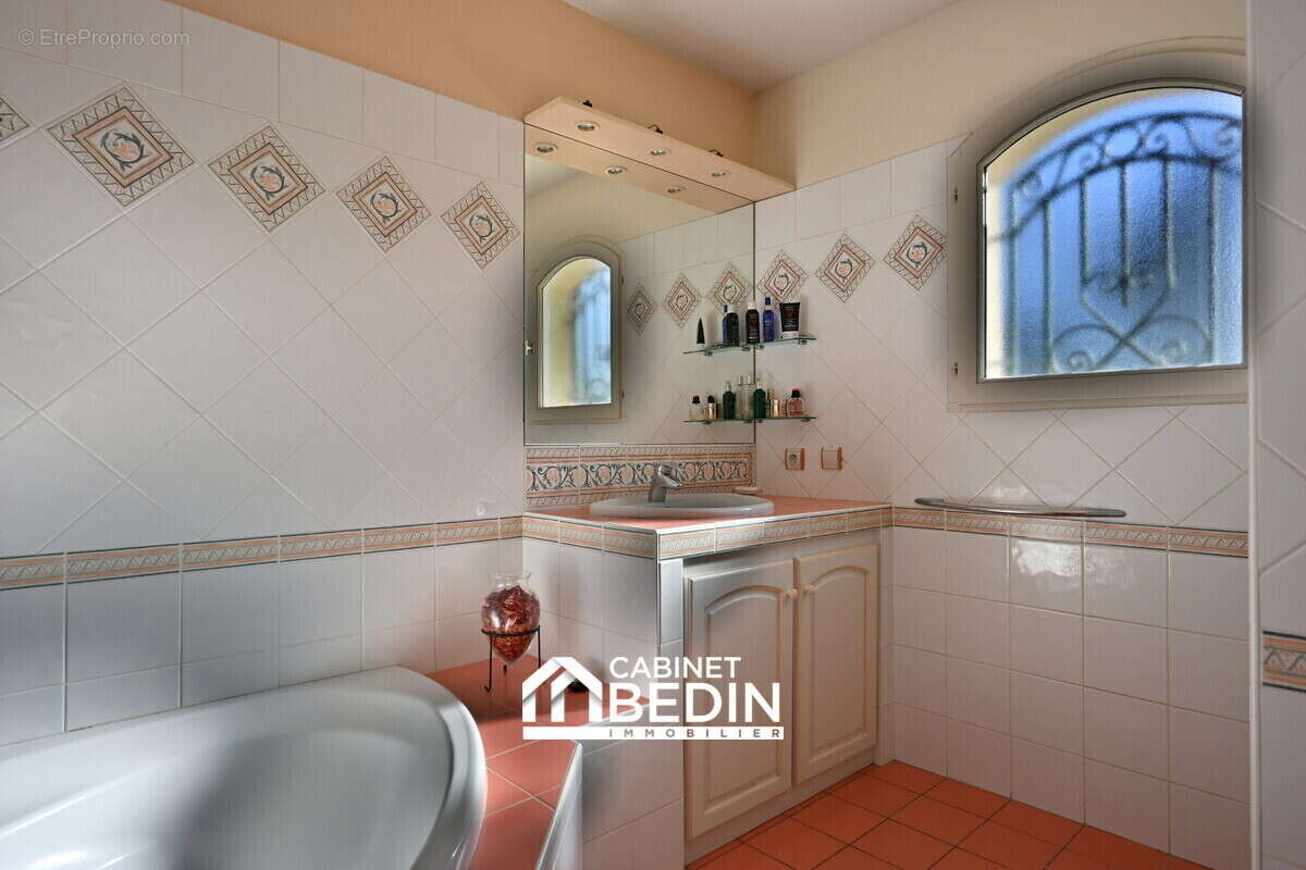 Maison à PESSAC