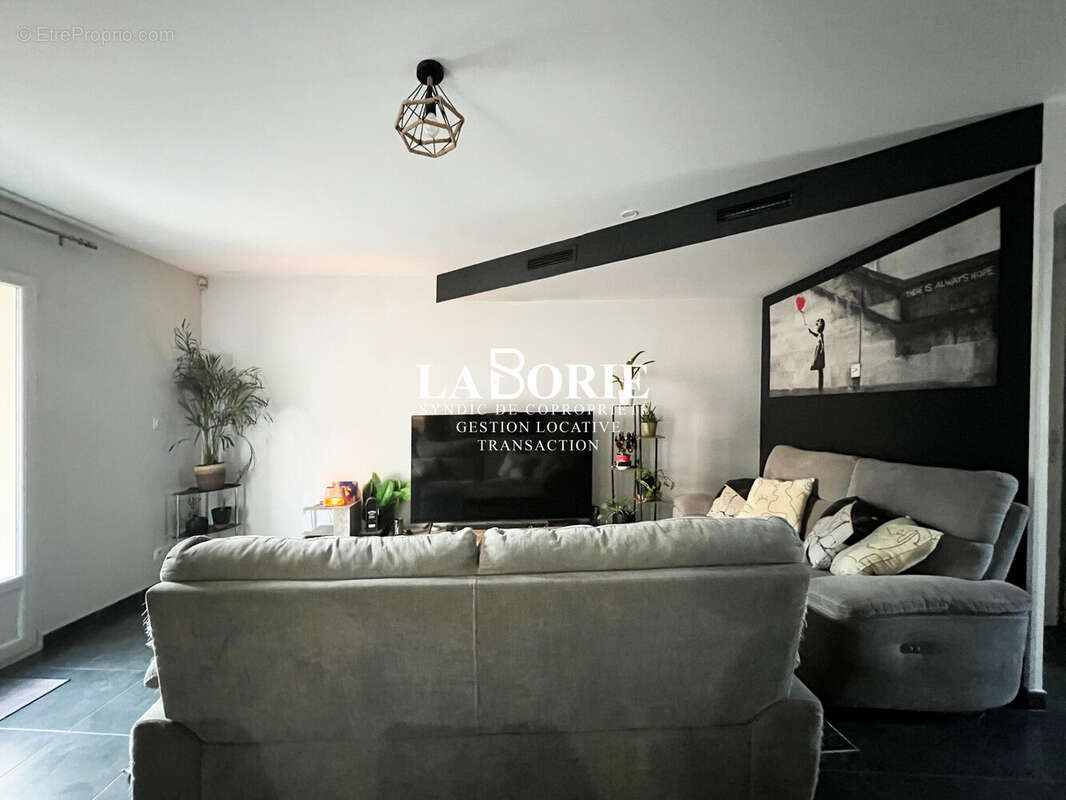 Maison 115 m² à Le Pontet  - photo 5
