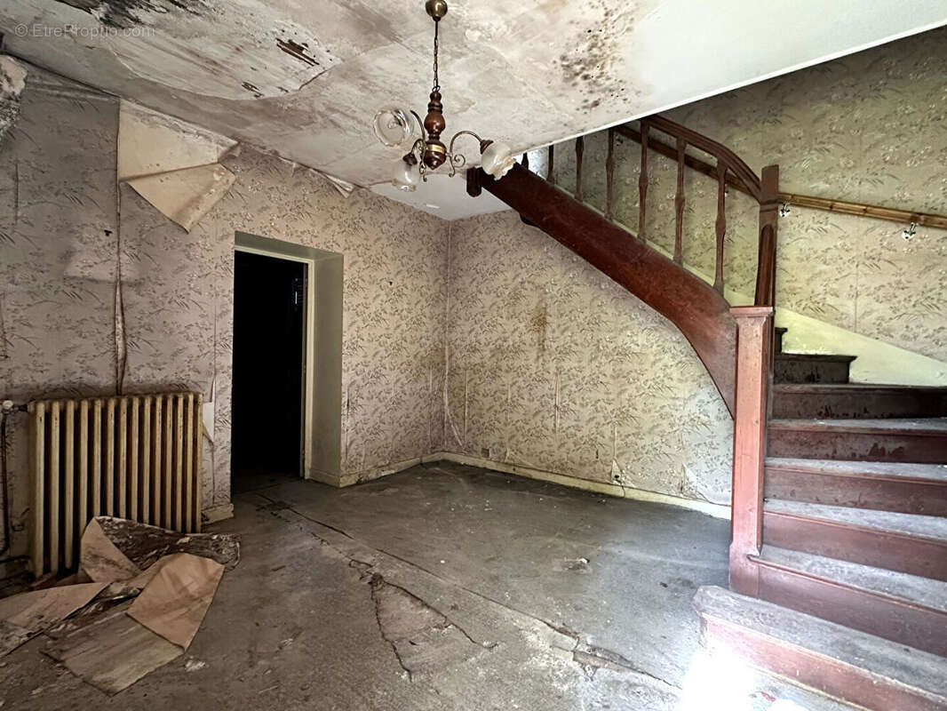 Maison à ROMANS-SUR-ISERE