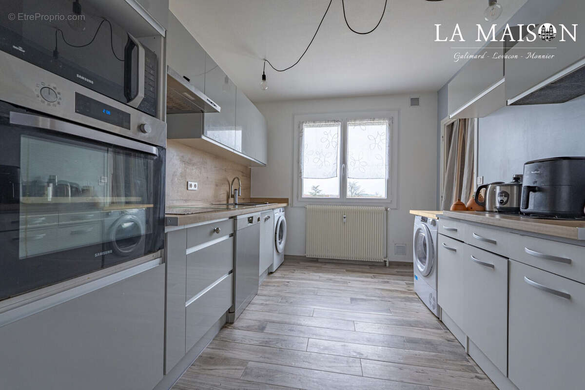 Appartement à LONGVIC