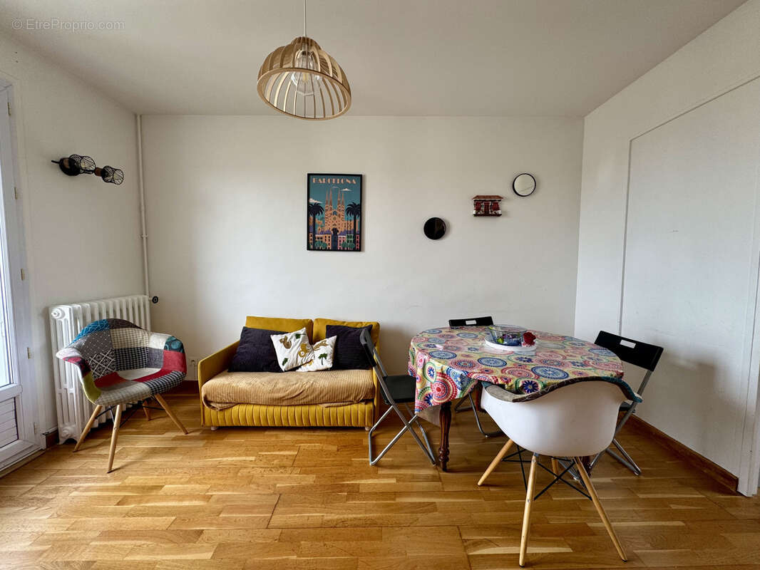 Appartement à LE PERREUX-SUR-MARNE