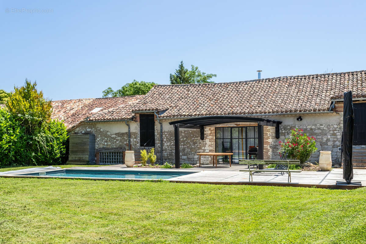 Country house with pool - photo 30