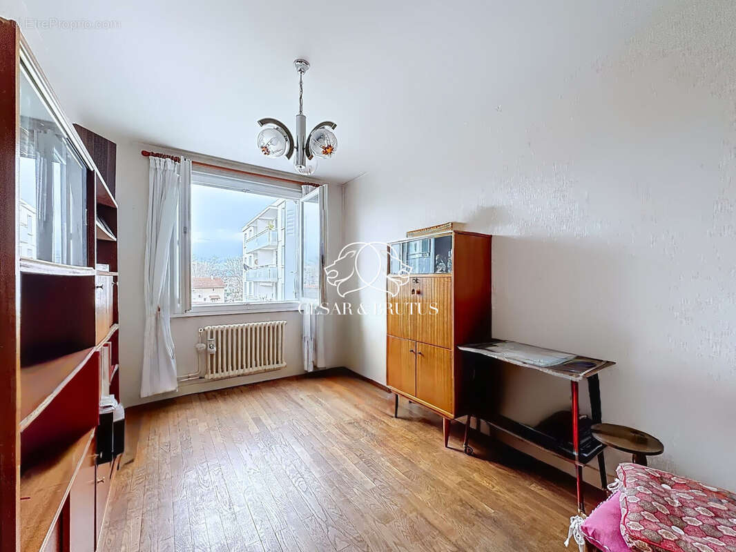 Appartement à VENISSIEUX