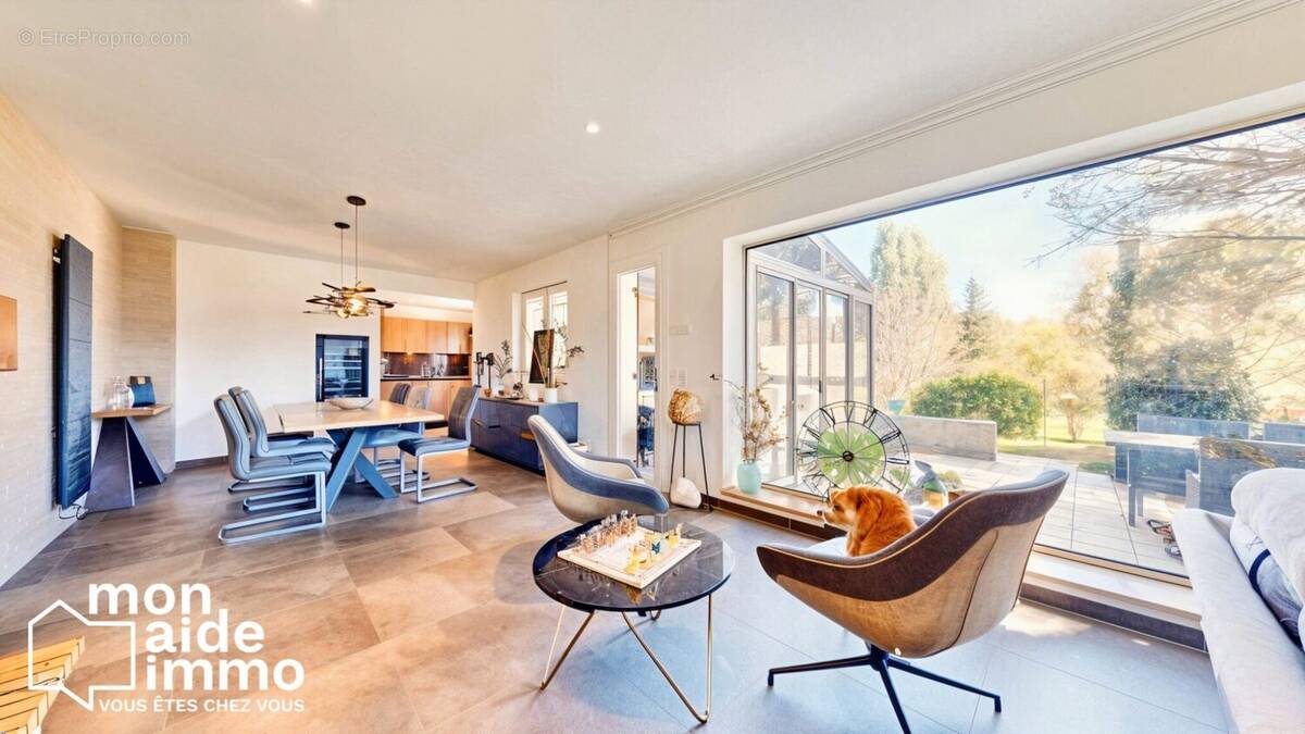 Maison à SAINT-QUENTIN-DE-BARON