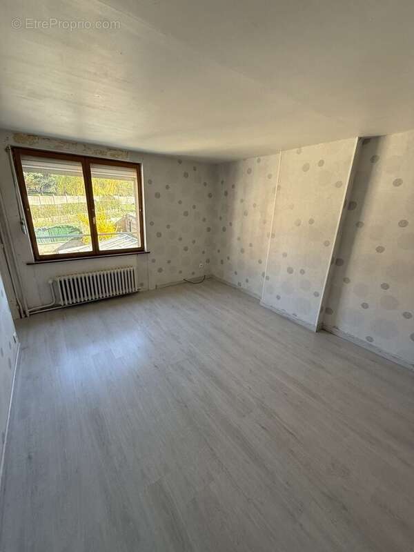 Maison à LE CATEAU-CAMBRESIS